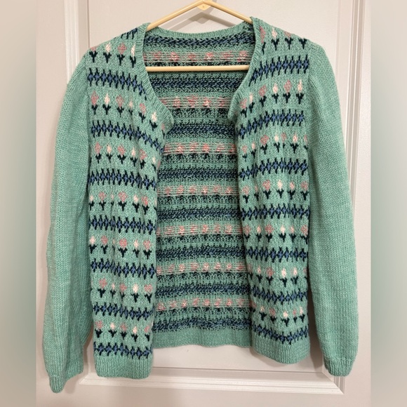 Handmade Sweaters - Handmade Tulip Cardigan 🌷